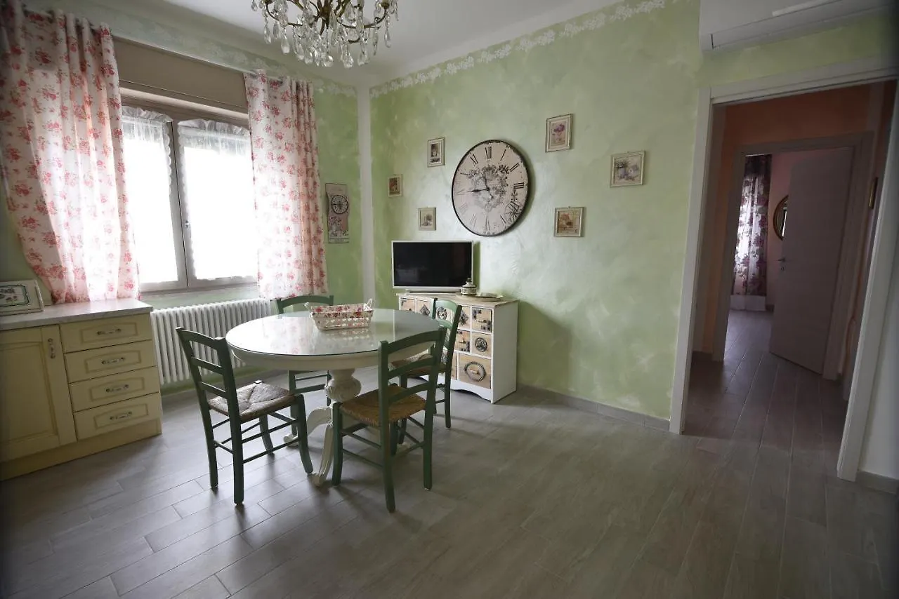 Le Bouganville Apartment Desenzano del Garda