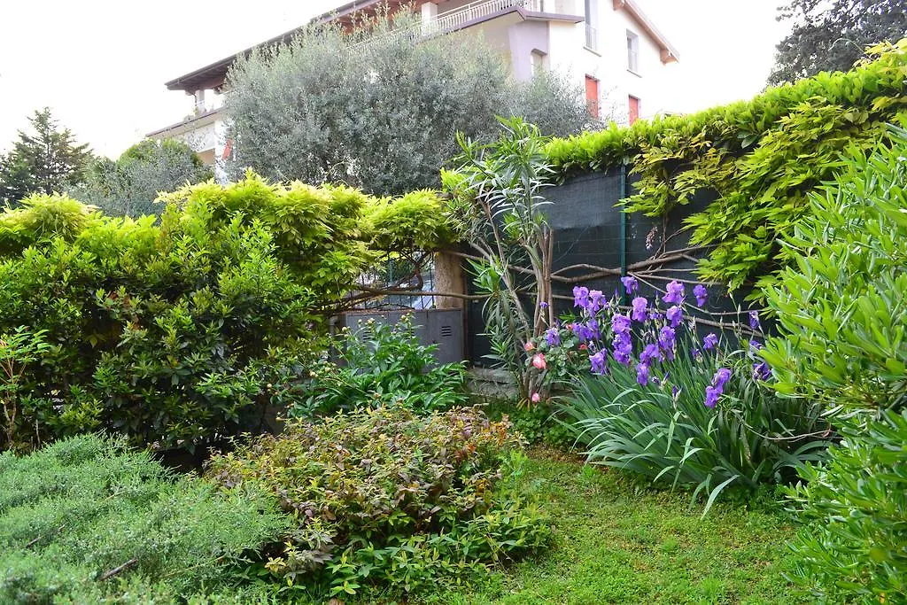 Le Bouganville Apartment Desenzano del Garda