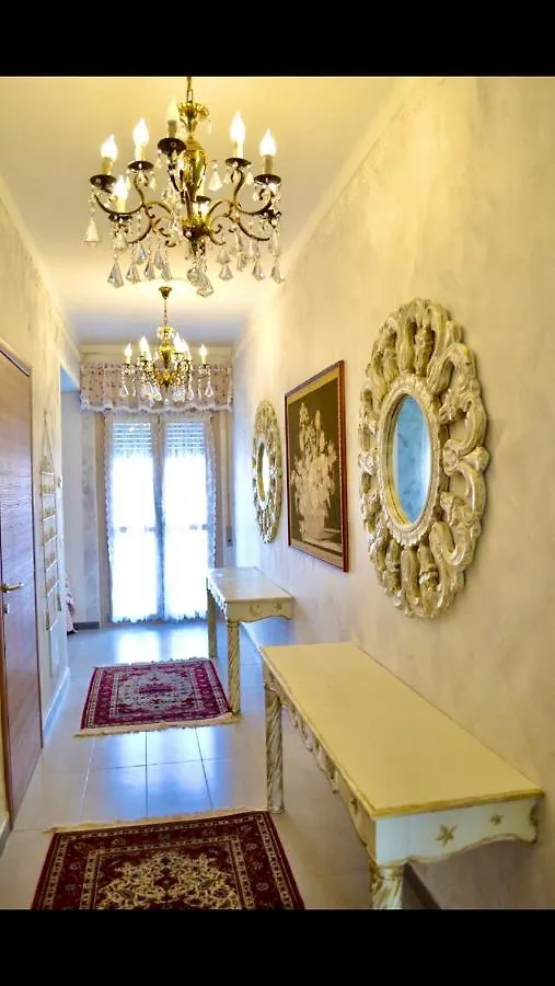 Le Bouganville Apartment Desenzano del Garda Italy