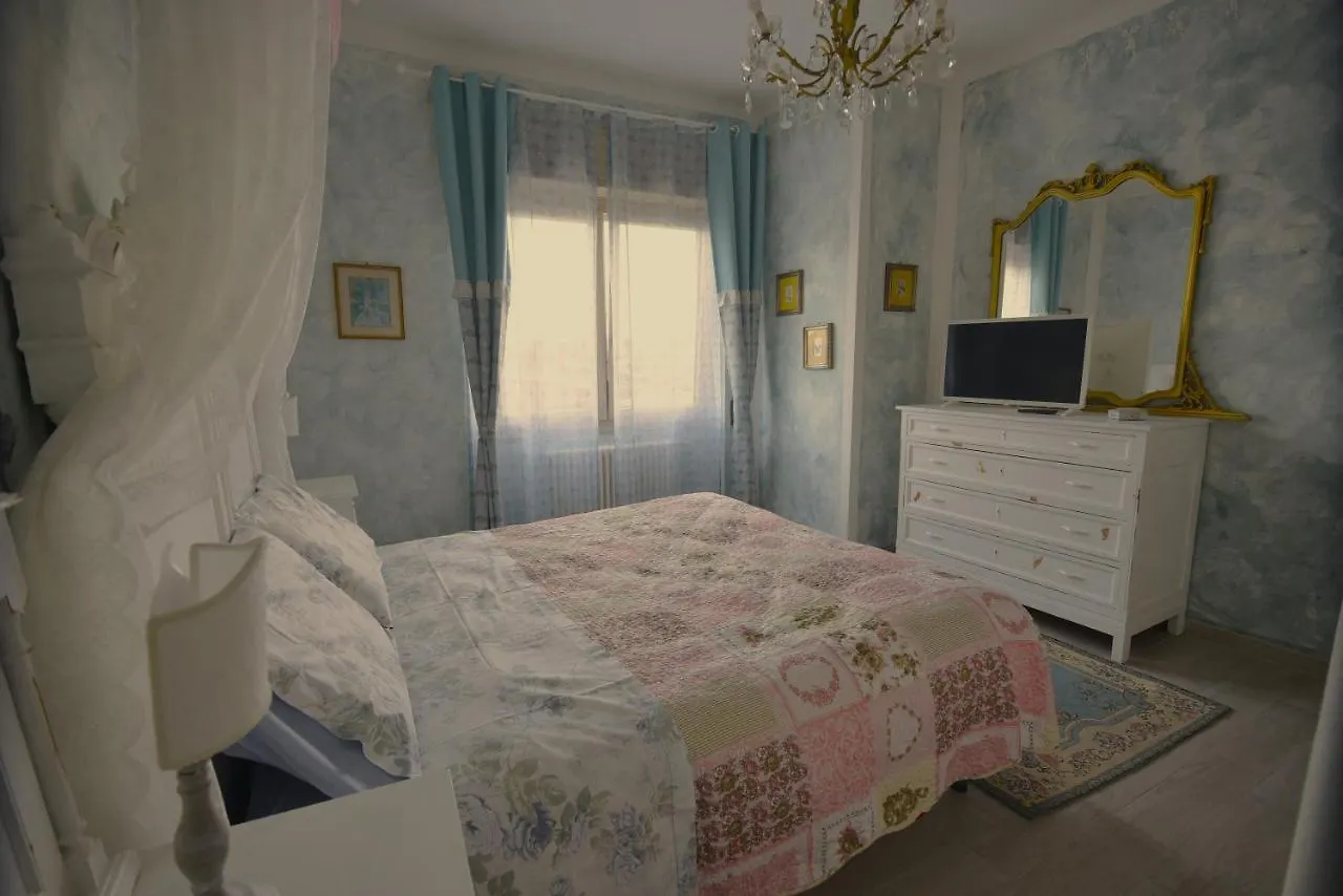 Le Bouganville Apartment Desenzano del Garda