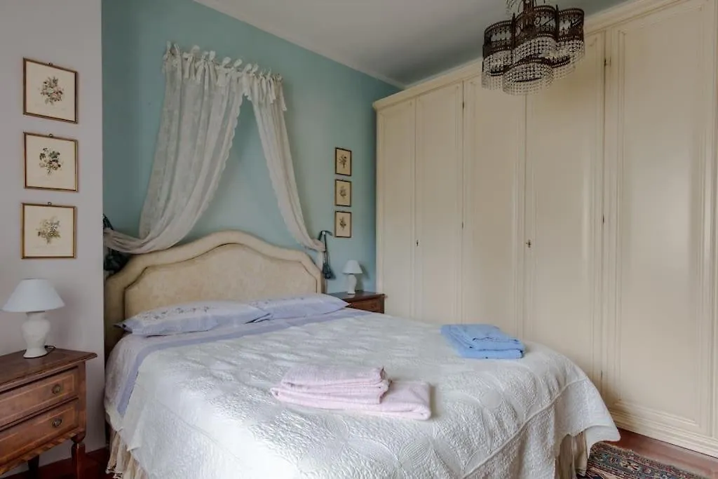 Le Bouganville Apartment Desenzano del Garda